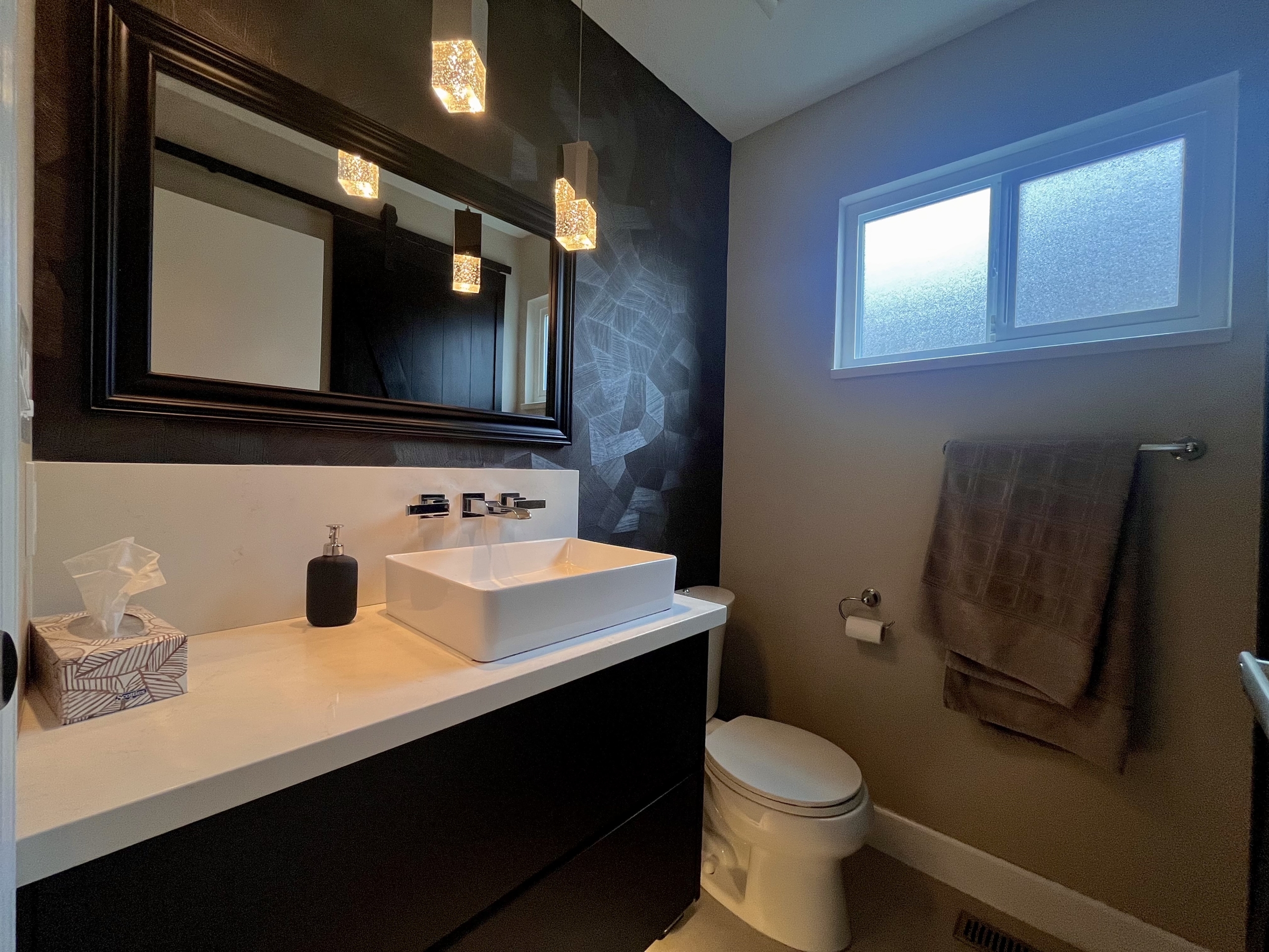 Interior view at 15121 96A Avenue