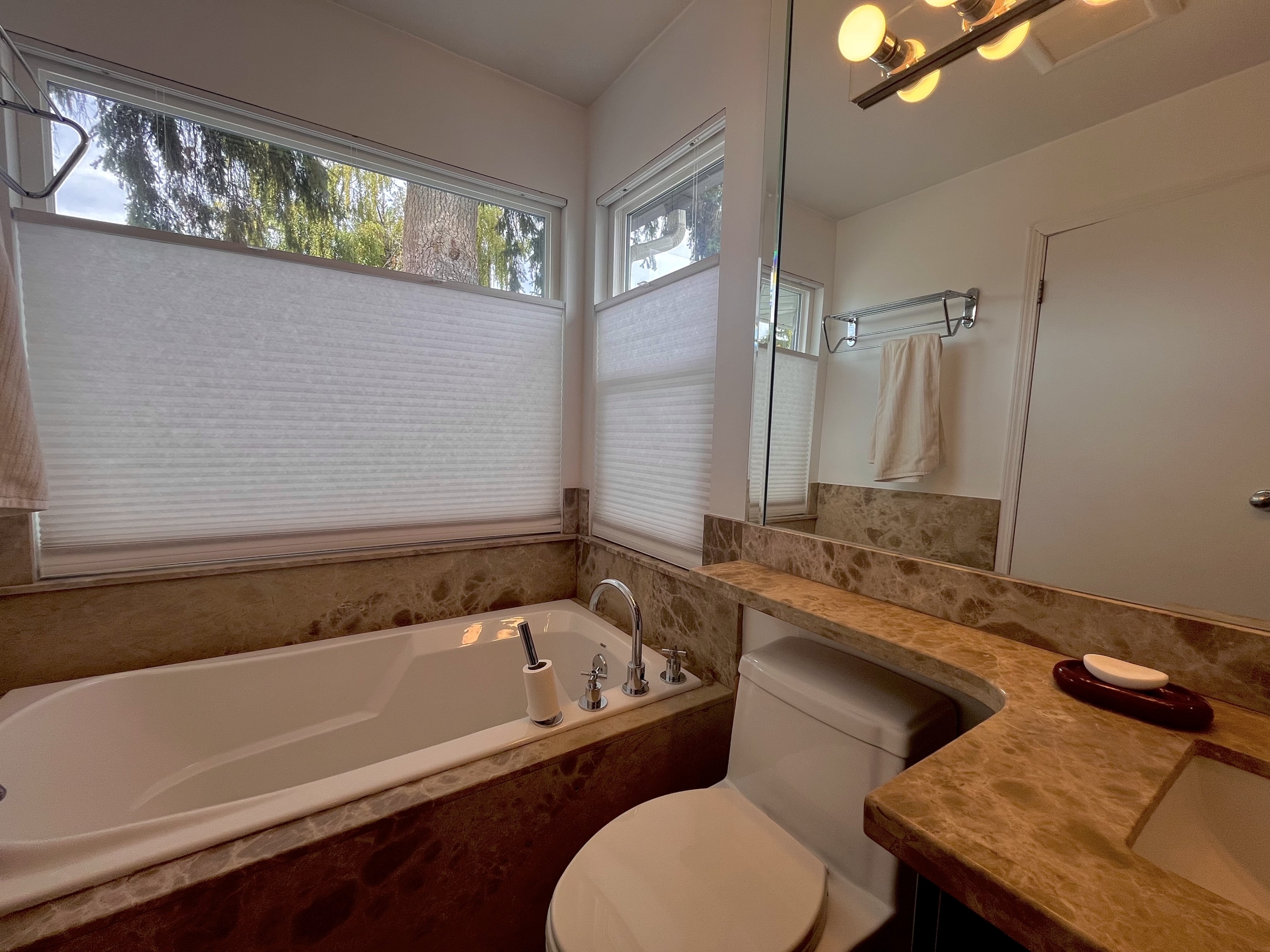 Interior view at 15121 96A Avenue