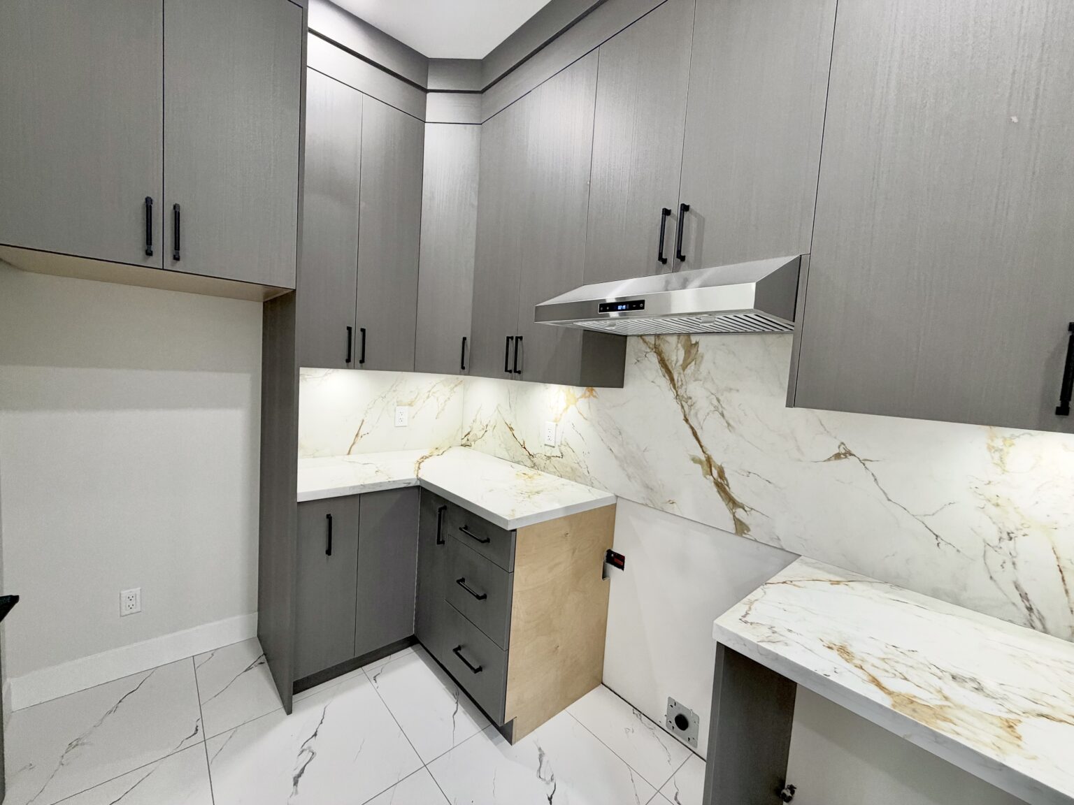 Rental property photo 15