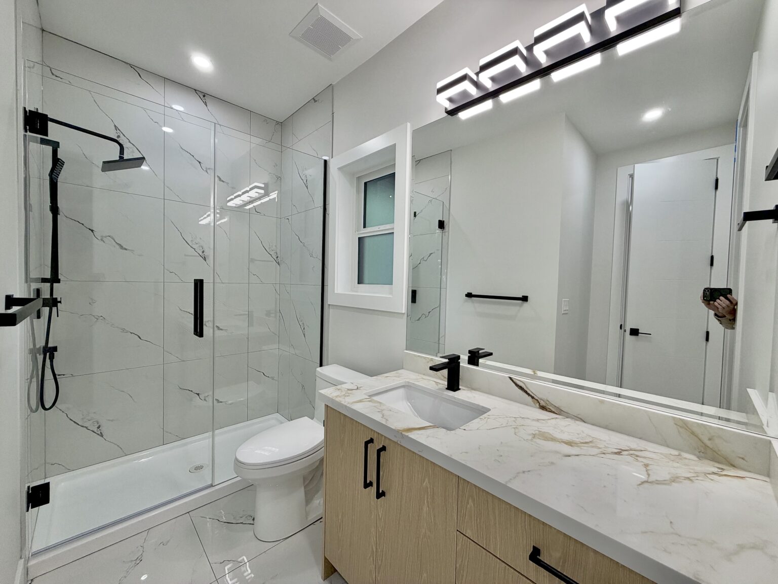 Rental property photo 18
