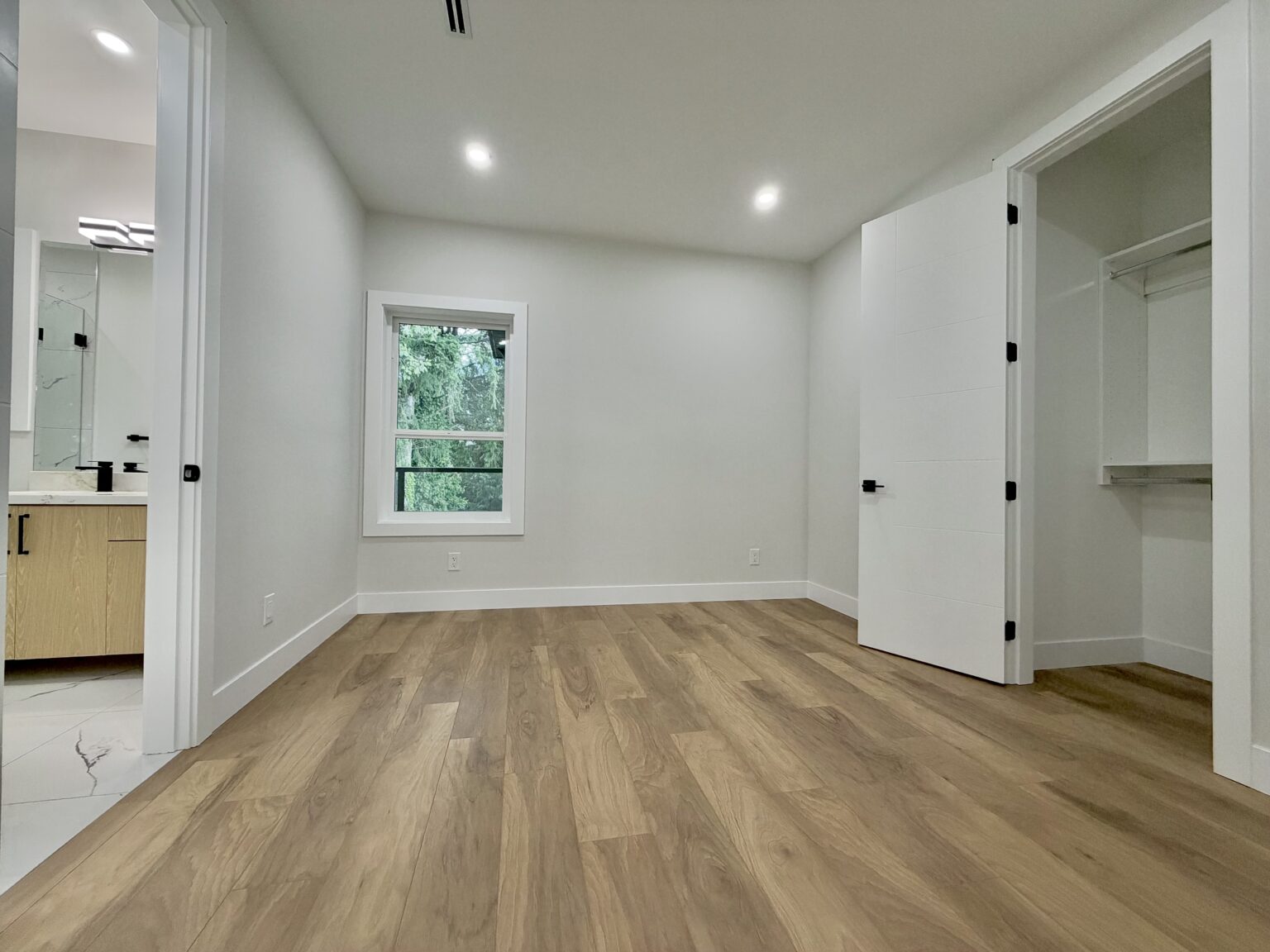 Rental property photo 9