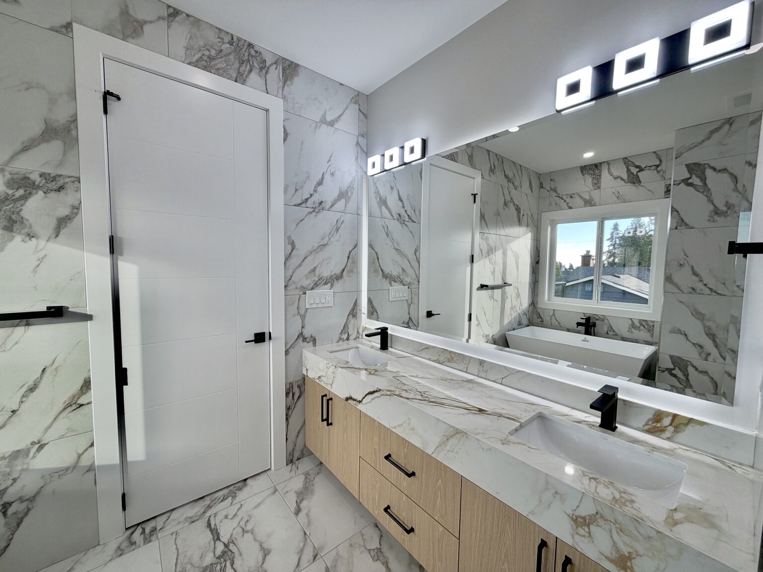 Rental property photo 16